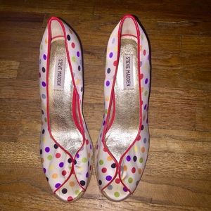 Steve Madden “Majic” Satin Wedges